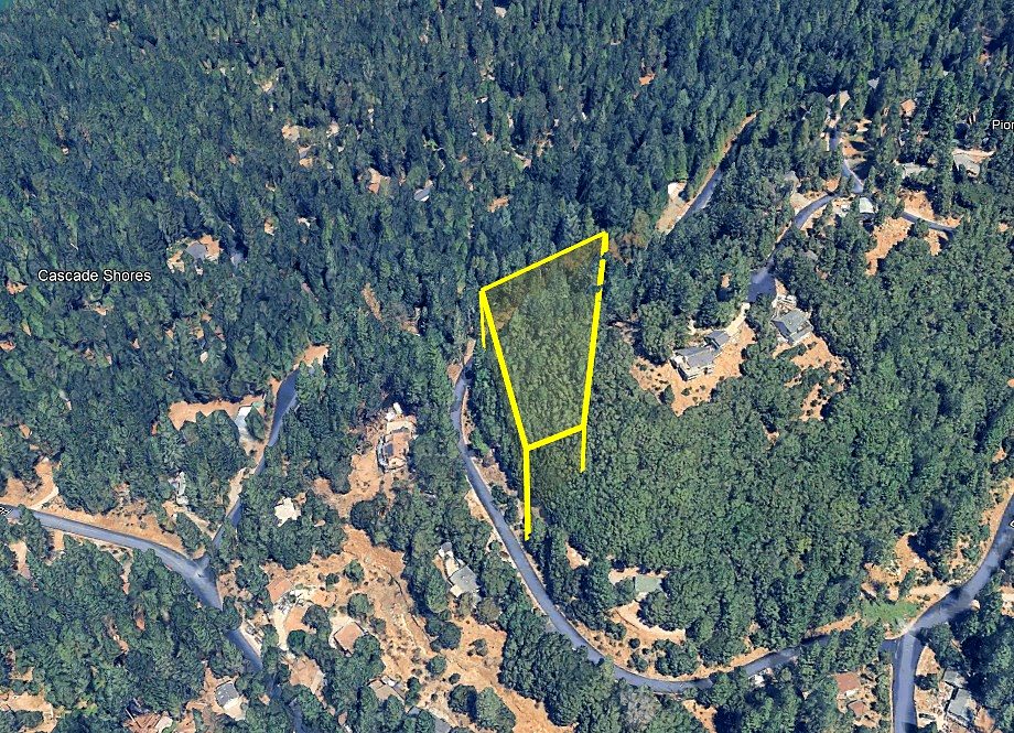 1.90 ac in Nevada City, CA photo 2