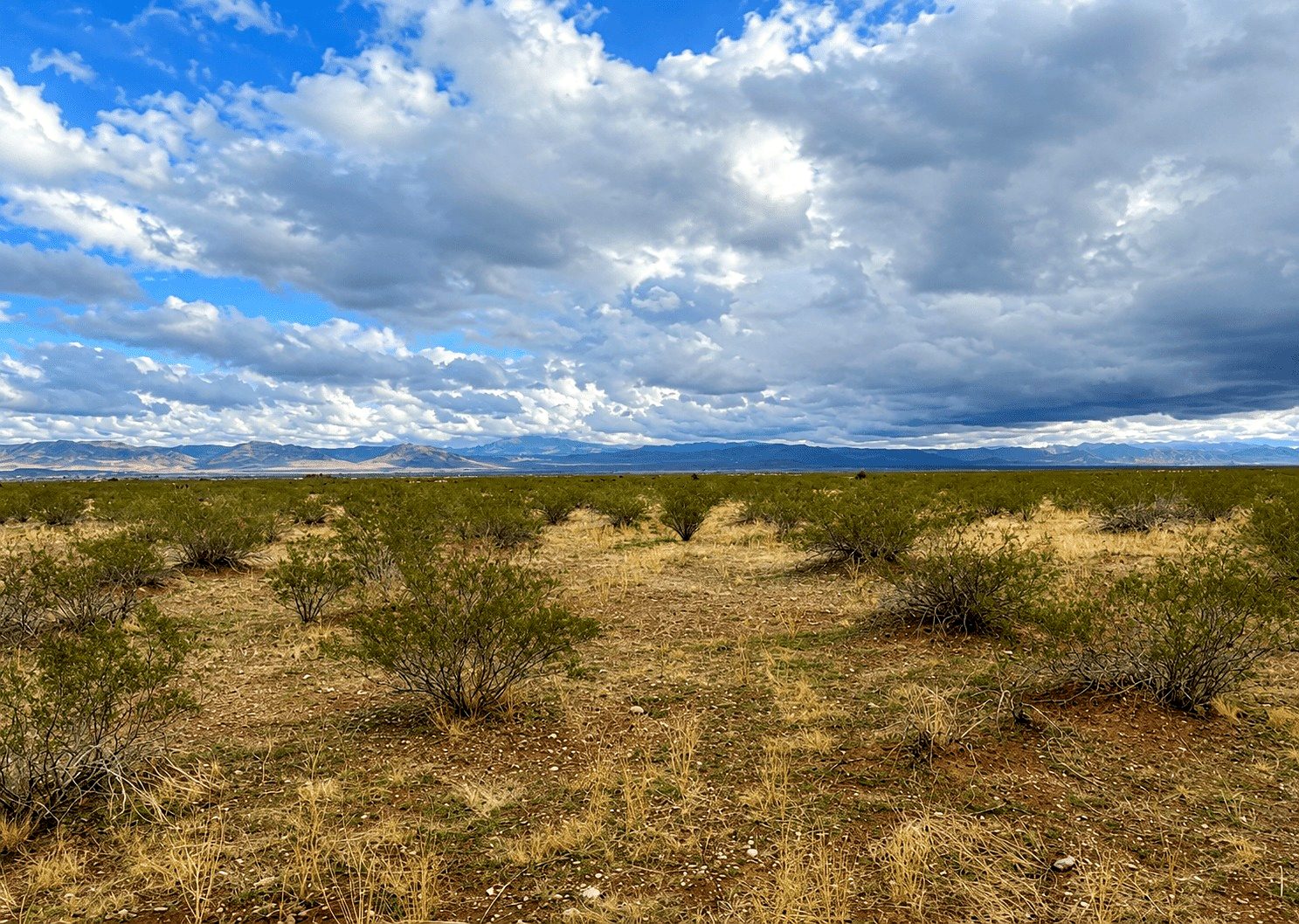 2.21 ac in Golden Valley, AZ photo 1