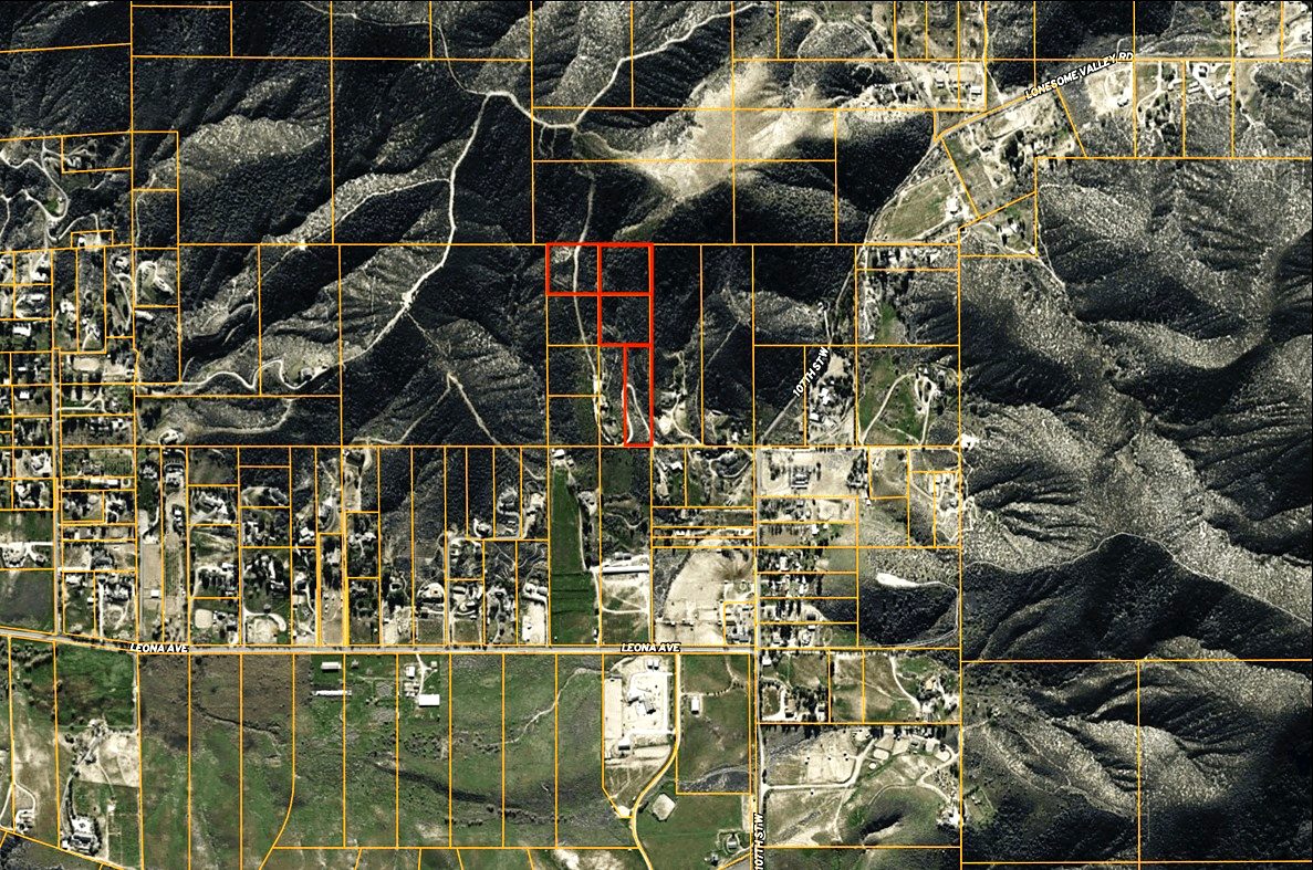 10 ac in Leona Valley, CA photo 4