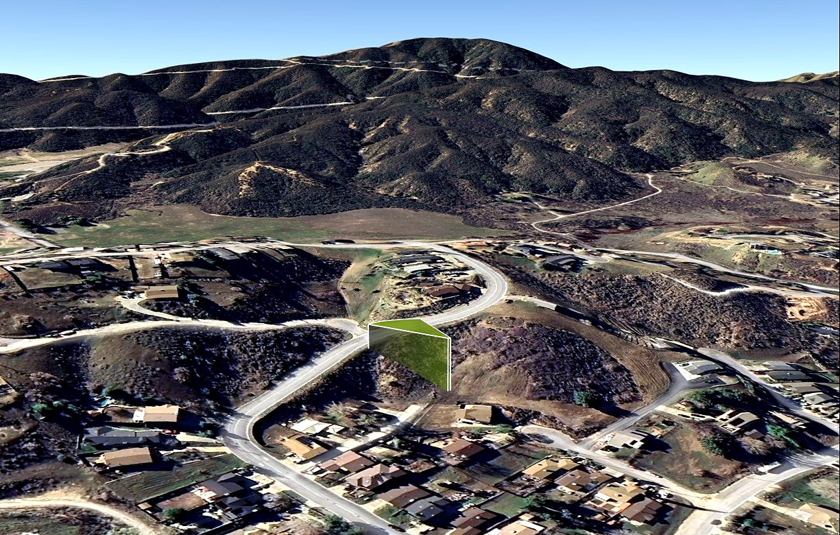 7,871 sqft in Lake Hughes, CA photo 21