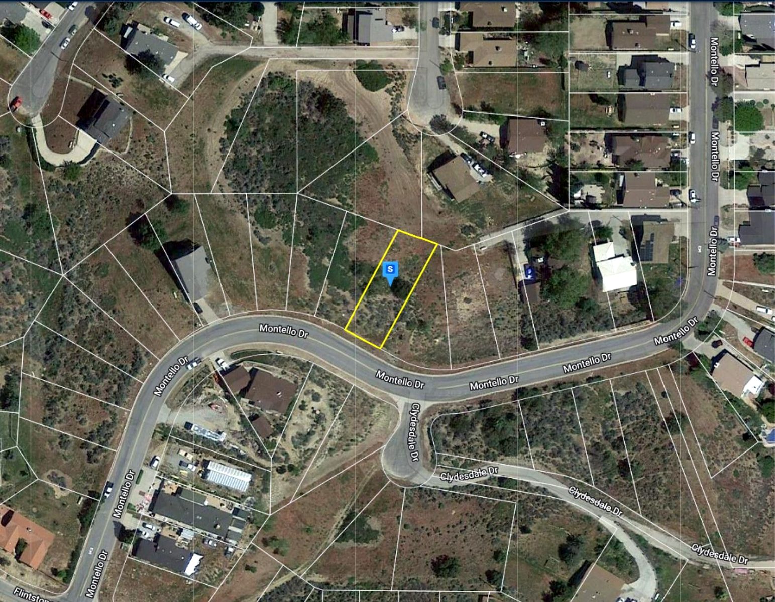 7,628 sqft in Lake Hughes, CA photo 2