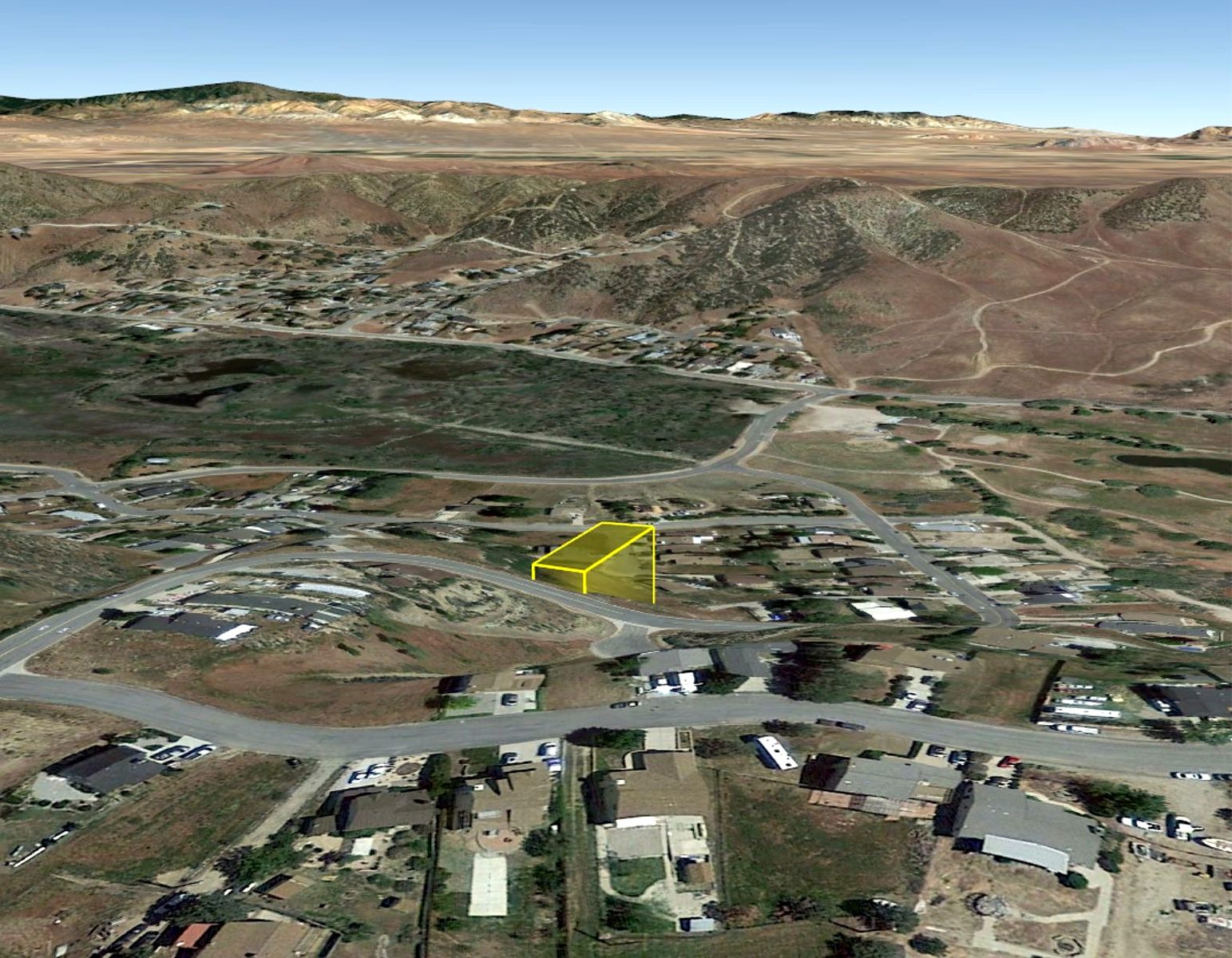 7,628 sqft in Lake Hughes, CA photo 13