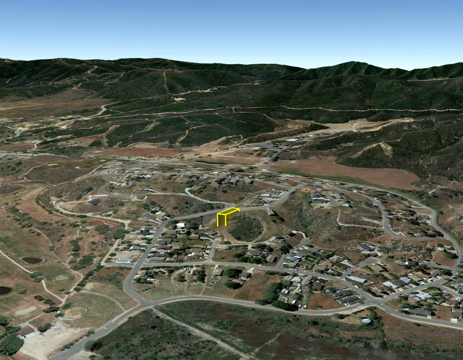 7,628 sqft in Lake Hughes, CA photo 15
