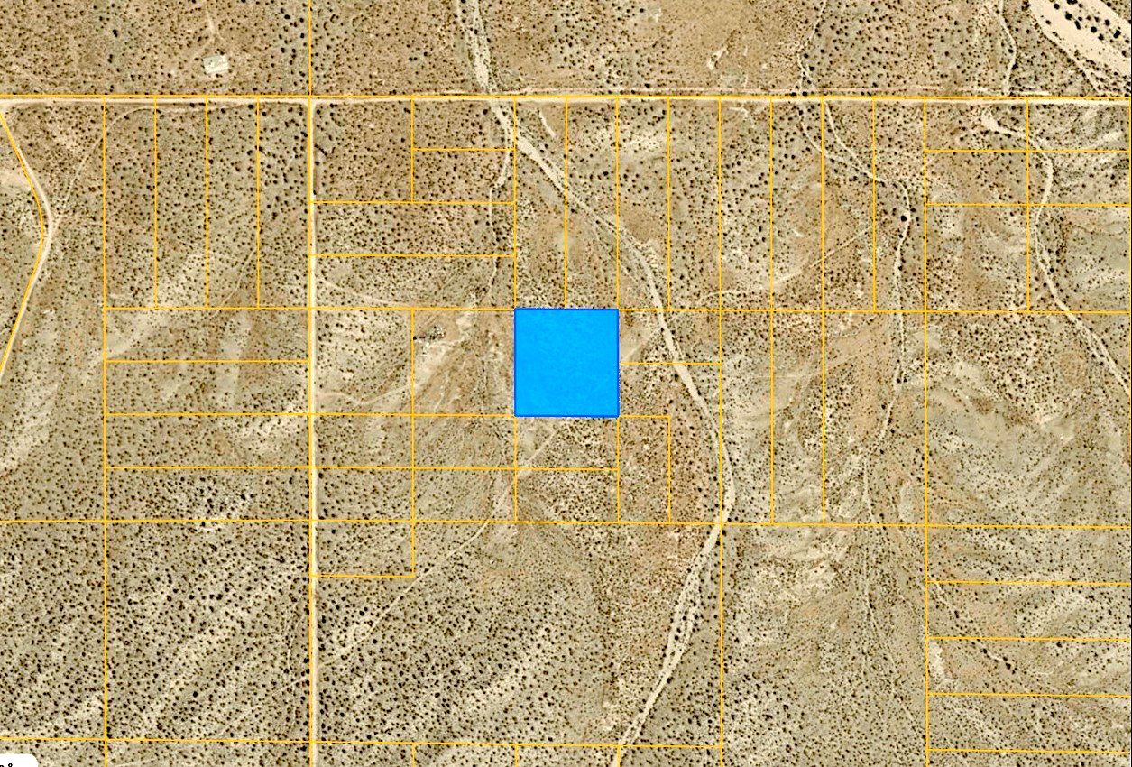 2.63 ac in Hi Vista, CA photo 13