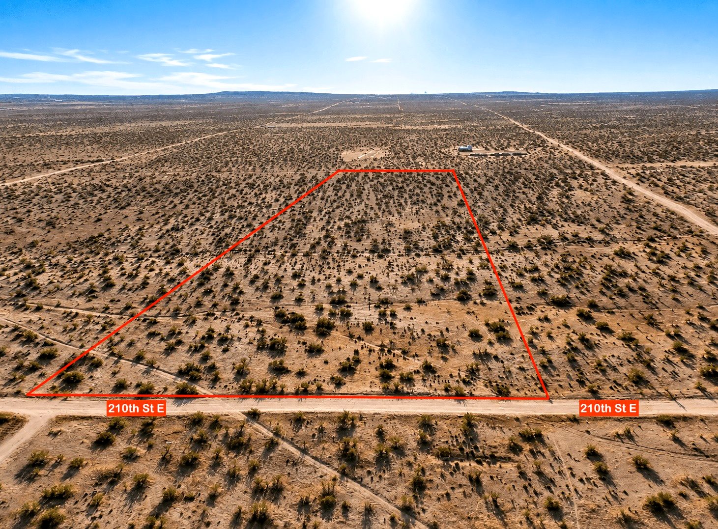 10.37 ac in Hi Vista, CA photo 1