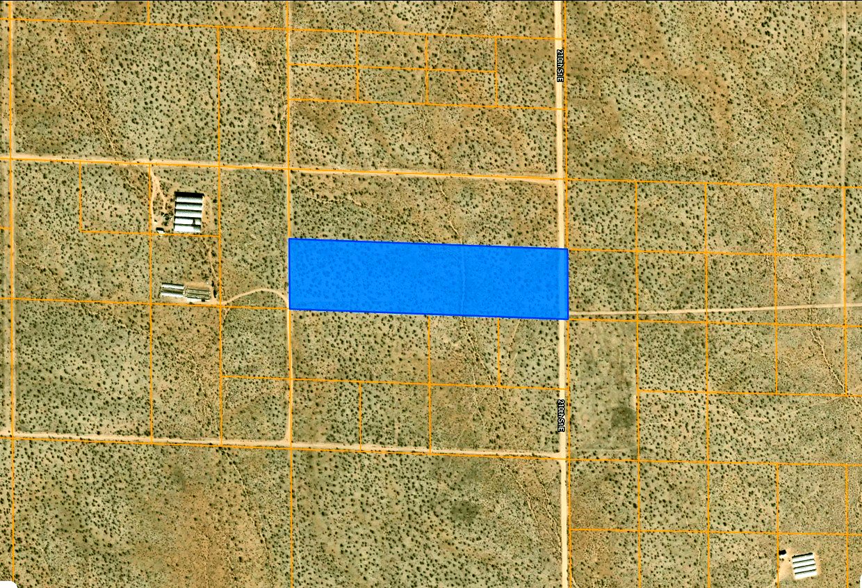 10.37 ac in Hi Vista, CA photo 10