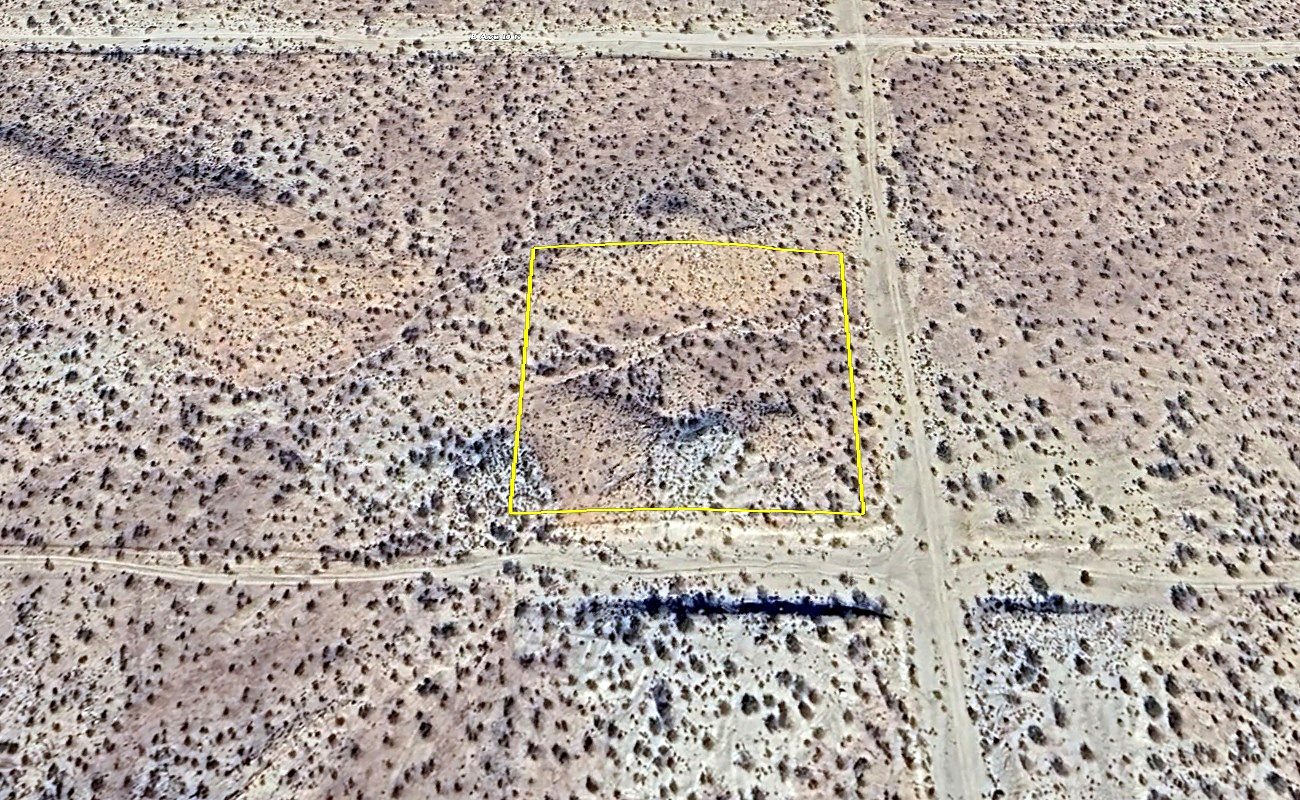 2.5 ac in Lancaster, CA photo 2