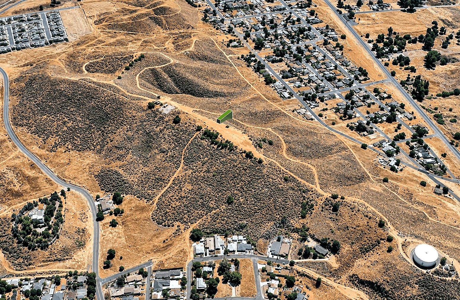 3,485 sqft in Lake Elsinore, CA photo 2