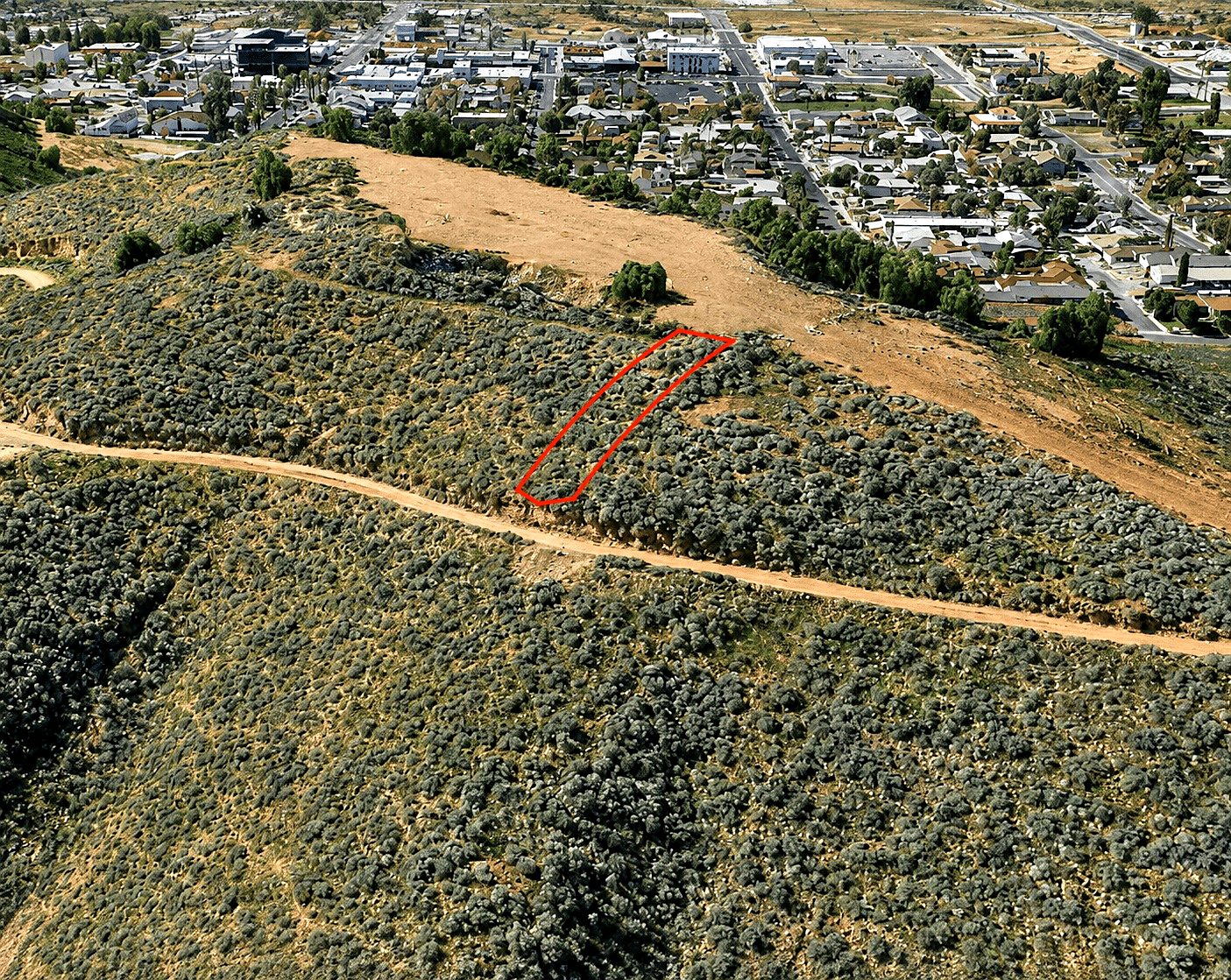 3,485 sqft in Lake Elsinore, CA photo 9