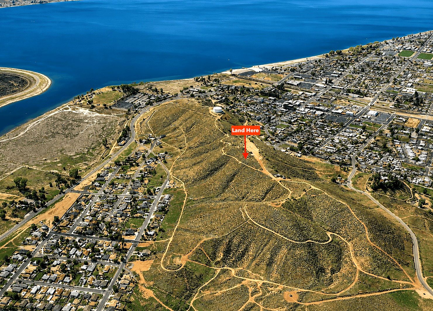 3,485 sqft in Lake Elsinore, CA photo 11