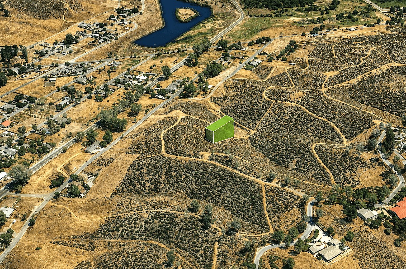 6,534 sqft in Lake Elsinore, CA photo 2